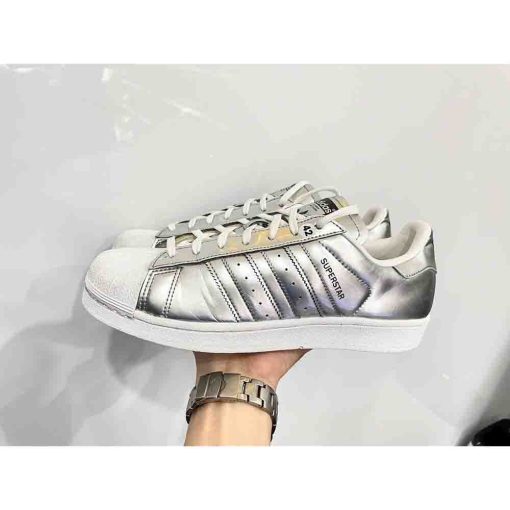 Adidas super star