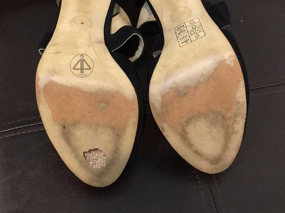 Có nên dán đế giày cao gót