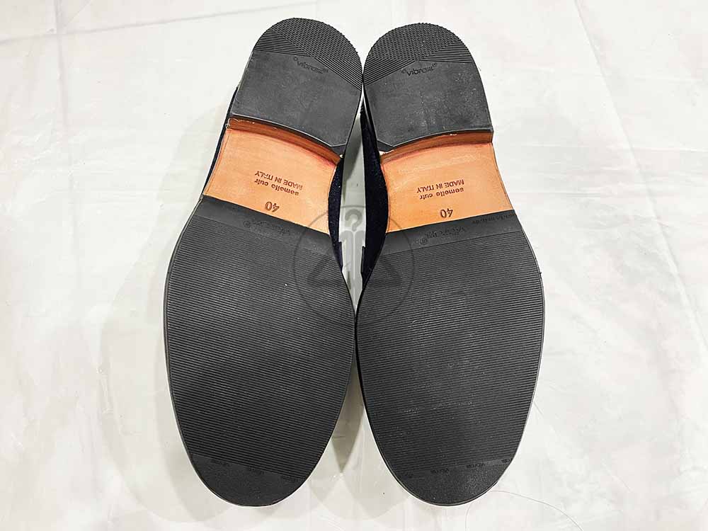 Dán đế giày Vibram