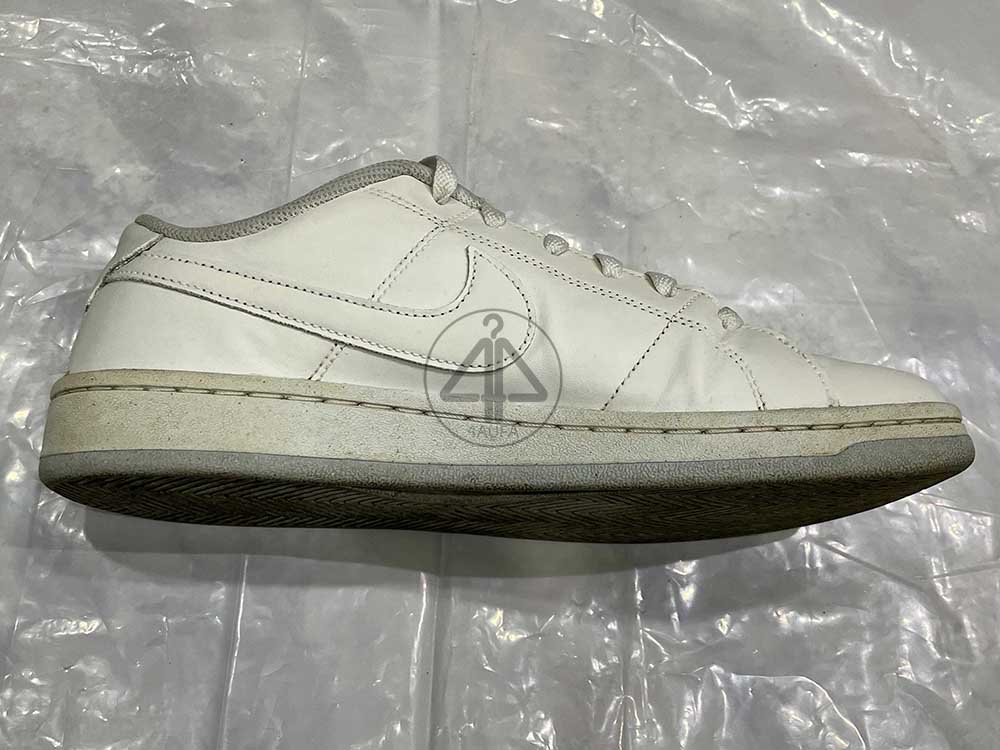 Sơn giày Nike trắng
